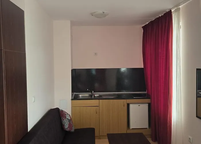 Отель Blue Sky Солнечный берег